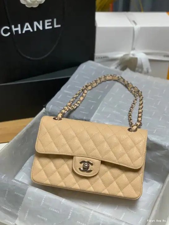 First Bag Ru FLAP 23CM BAG CHANEL 0610